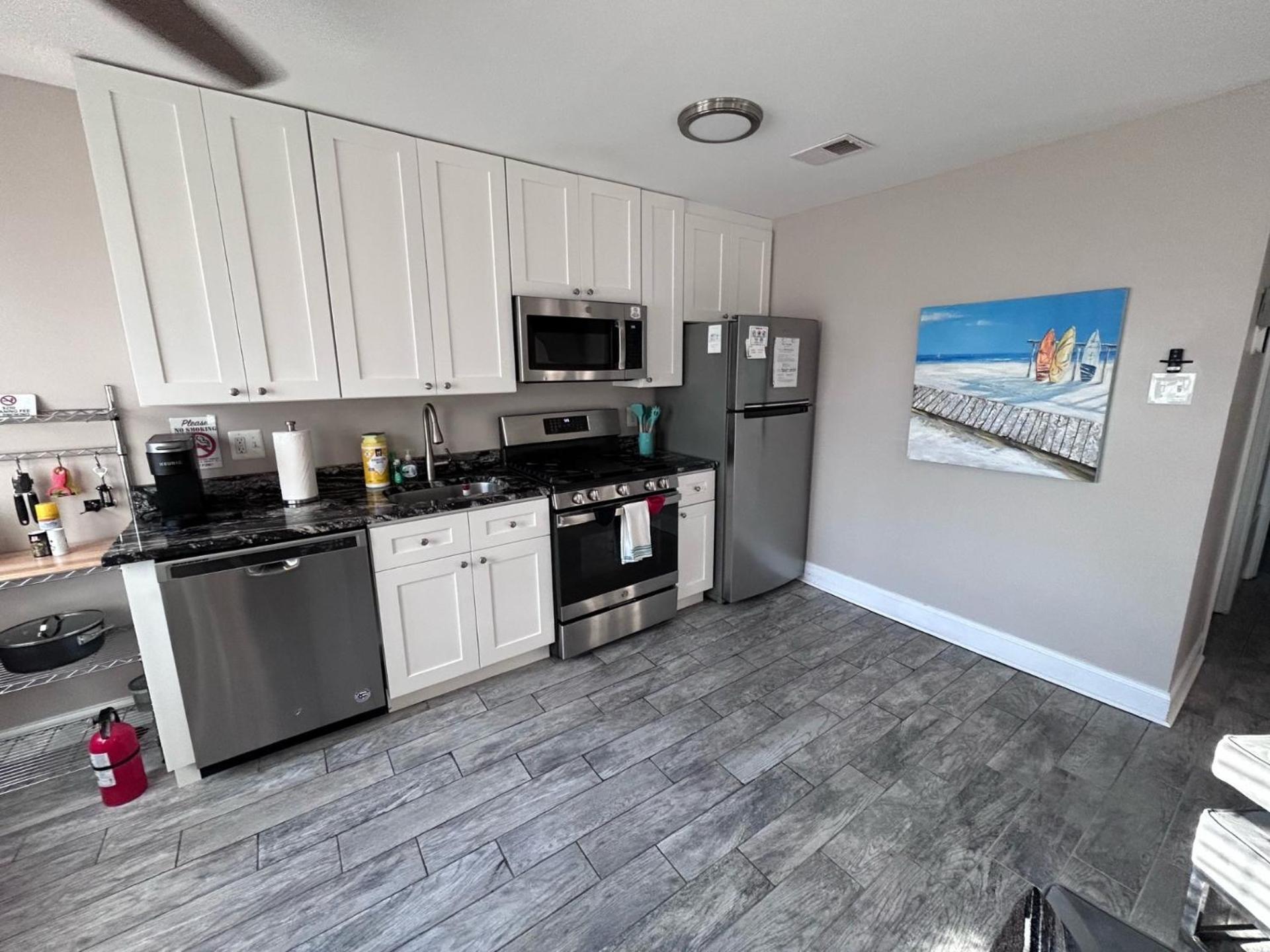 Beach Block Parking Modern Decor Porch Brigantine Exterior photo