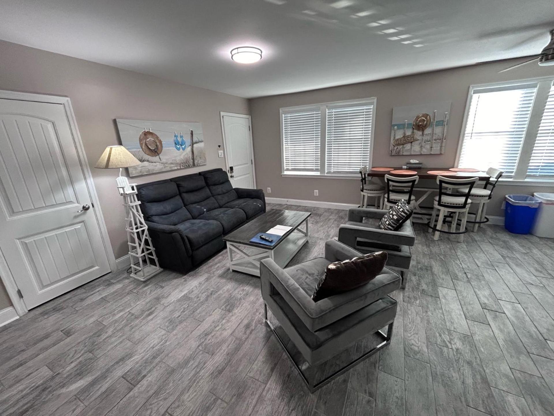 Beach Block Parking Modern Decor Porch Brigantine Exterior photo
